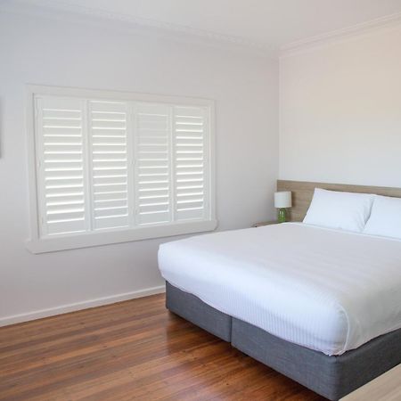 Amooran Oceanside Apartments And Motel Narooma Exterior photo